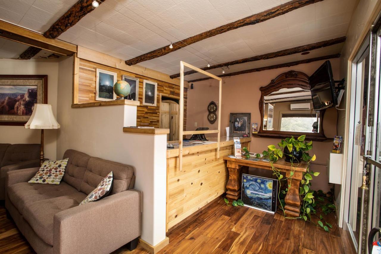 La Petite Sedona Motel ภายนอก รูปภาพ